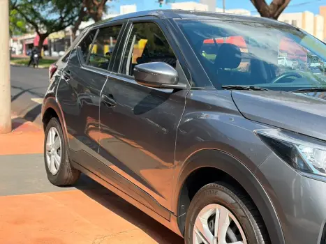 NISSAN Kicks 1.6 16V 4P FLEX ACTIVE X-TRONIC AUTOM�TICO CVT, Foto 3