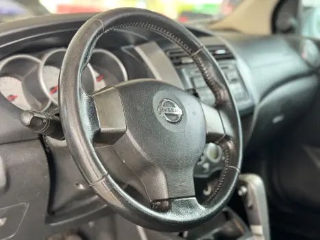 NISSAN Livina 1.8 16V 4P SL X-GEAR FLEX AUTOM�TICO, Foto 11