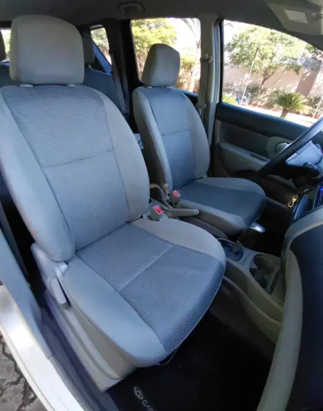 NISSAN Livina 1.8 16V 4P FLEX AUTOMÁTICO, Foto 11
