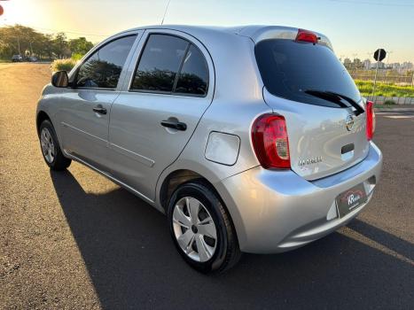 NISSAN March 1.0 12V 4P S FLEX, Foto 6