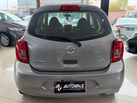 NISSAN March 1.0 12V 4P S FLEX, Foto 5
