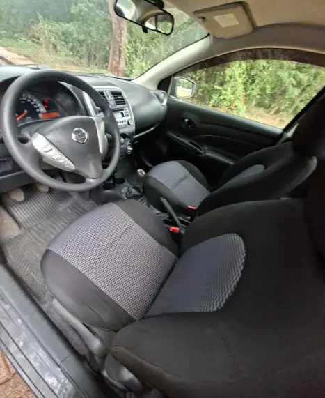 NISSAN March 1.0 12V 4P S FLEX, Foto 7
