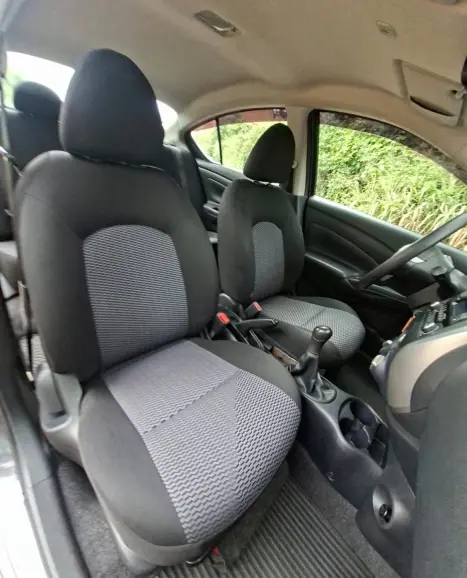NISSAN March 1.0 12V 4P S FLEX, Foto 8