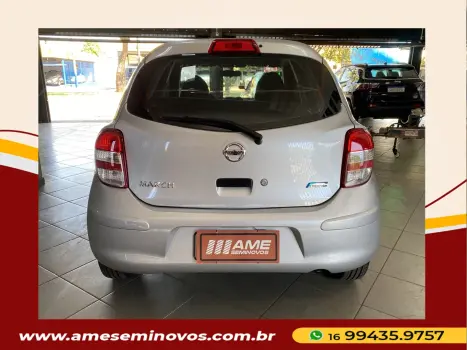NISSAN March 1.0 16V 4P FLEX, Foto 3