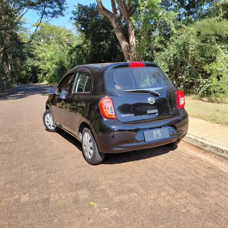 NISSAN March 1.0 16V 4P S FLEX, Foto 3