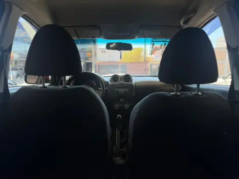 NISSAN March 1.6 16V 4P SV FLEX, Foto 14