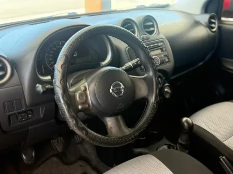 NISSAN March 1.6 16V 4P SV FLEX, Foto 18