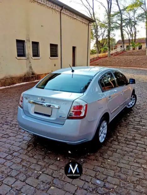 NISSAN Sentra 2.0 16V 4P AUTOM�TICO CVT, Foto 6