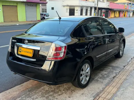 NISSAN Sentra 2.0 16V 4P S AUTOM�TICO CVT, Foto 3