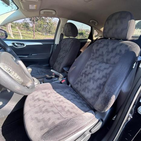 NISSAN Sentra 2.0 16V 4P S, Foto 11