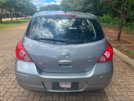 NISSAN Tiida Hatch 1.8 16V 4P S FLEX, Foto 5