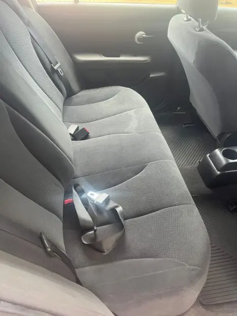 NISSAN Tiida Hatch 1.8 16V 4P S FLEX, Foto 10