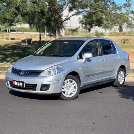 NISSAN Tiida Sedan 1.8 16V 4P FLEX, Foto 4