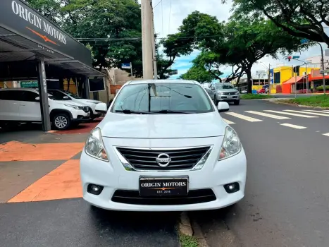 NISSAN Versa Sedan 1.6 16V 4P FLEX SV, Foto 2