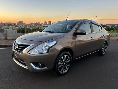 NISSAN Versa Sedan 1.6 16V 4P FLEX SL, Foto 1