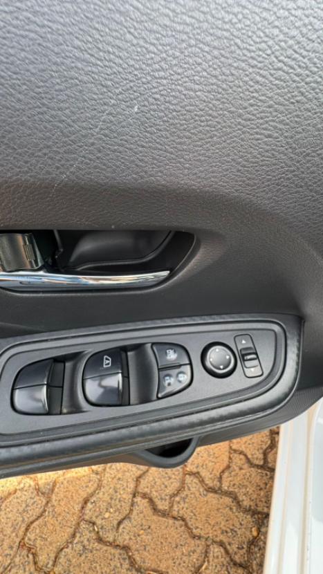 NISSAN Versa Sedan 1.0 4P FLEX S, Foto 9