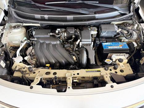 NISSAN Versa Sedan 1.6 16V 4P SL FLEX XTRONIC AUTOM�TICO CVT, Foto 10