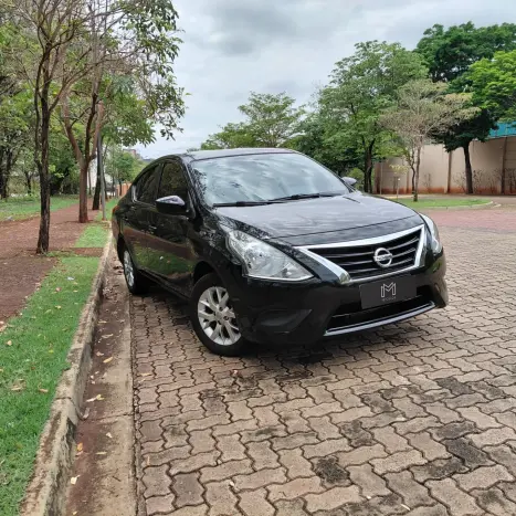 NISSAN Versa Sedan 1.0 4P FLEX S, Foto 3