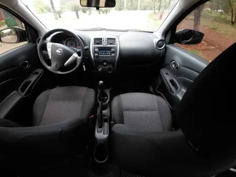 NISSAN Versa Sedan 1.0 4P FLEX S, Foto 10