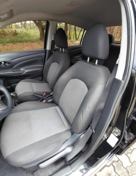 NISSAN Versa Sedan 1.0 4P FLEX S, Foto 11