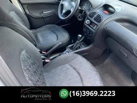 PEUGEOT 206 1.4 4P PRESENCE FLEX, Foto 9 PEUGEOT 206 1.4 4P PRESENCE FLEX, Foto 9