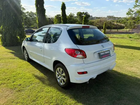 PEUGEOT 207 Hatch 1.4 4P XR FLEX, Foto 3