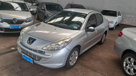 PEUGEOT 207 Sedan 1.4 4P PASSION XR FLEX, Foto 2