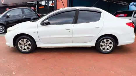 PEUGEOT 207 Sedan 1.4 4P PASSION XR FLEX, Foto 5