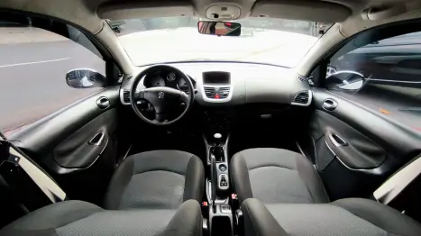 PEUGEOT 207 Sedan 1.4 4P PASSION XR FLEX, Foto 10