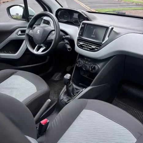 PEUGEOT 208 1.5 4P FLEX ALLURE, Foto 9