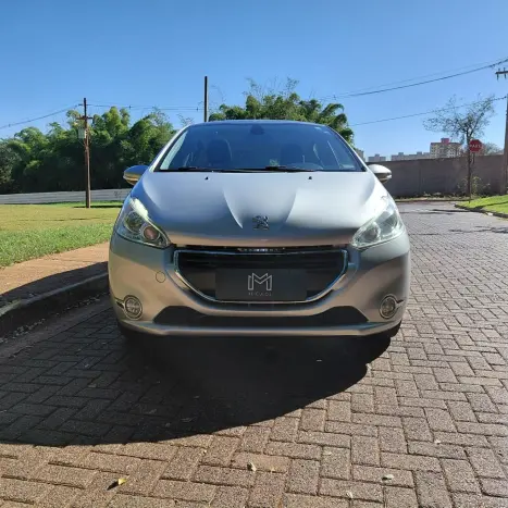 PEUGEOT 208 1.6 16V 4P FLEX GRIFFE AT6 AUTOM�TICO, Foto 2