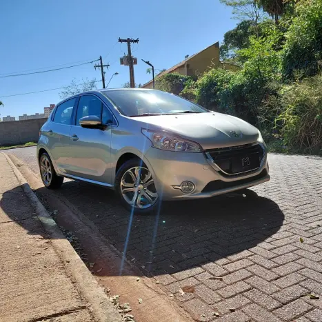 PEUGEOT 208 1.6 16V 4P FLEX GRIFFE AT6 AUTOM�TICO, Foto 3