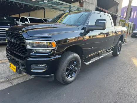RAM 2500 6.7 I6 24V SLT CABINE DUPLA TURBO DIESEL NIGHT EDITION 4X4 AUTOM�TICO, Foto 1