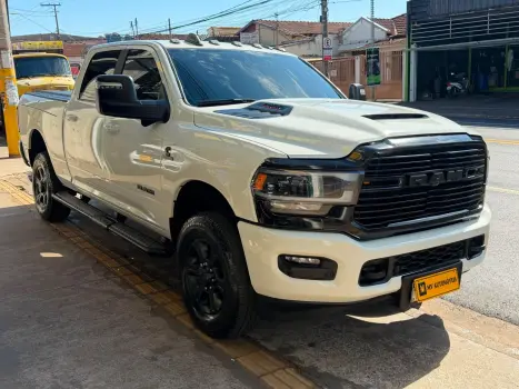 RAM 2500 6.7 I6 24V SLT CABINE DUPLA TURBO DIESEL NIGHT EDITION 4X4 AUTOM�TICO, Foto 2