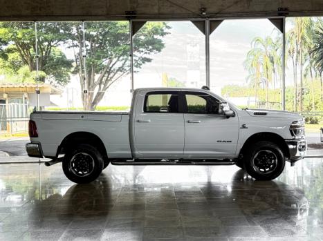RAM 2500 6.7 I6 24V SLT CABINE DUPLA TURBO DIESEL LARAMIE 4X4 AUTOM�TICO, Foto 3