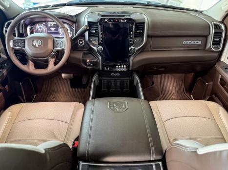 RAM 2500 6.7 I6 24V SLT CABINE DUPLA TURBO DIESEL LARAMIE 4X4 AUTOM�TICO, Foto 13