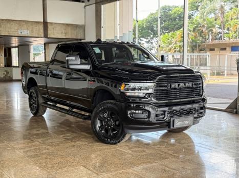RAM 3500 6.7 I6 LIMITED LARAMIE CABINE DUPLA TURBO DIESEL AUTOM�TICO, Foto 2