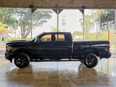 RAM 3500 6.7 I6 LIMITED LARAMIE CABINE DUPLA TURBO DIESEL AUTOM�TICO, Foto 3