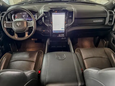 RAM 3500 6.7 I6 LIMITED LARAMIE CABINE DUPLA TURBO DIESEL AUTOM�TICO, Foto 16