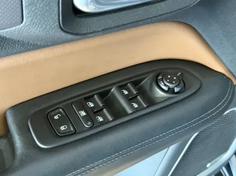 RAM Rampage 2.0 4P HURRICANE 4 TURBO LARAMIE 4X4 AUTOM�TICO, Foto 14