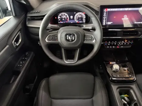 RAM Rampage 2.0 4P HURRICANE 4 TURBO LARAMIE 4X4 AUTOM�TICO, Foto 12