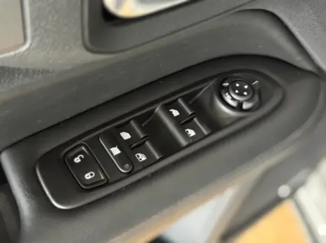 RAM Rampage 2.0 4P HURRICANE 4 TURBO LARAMIE 4X4 AUTOM�TICO, Foto 16