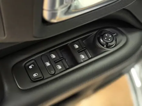 RAM Rampage 2.0 4P HURRICANE 4 TURBO LARAMIE 4X4 AUTOM�TICO, Foto 13