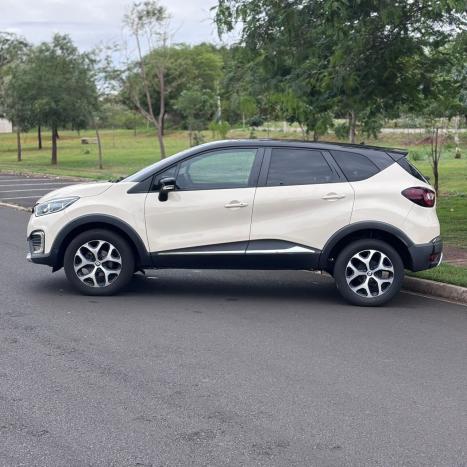 RENAULT Captur 1.6 16V 4P FLEX SCE INTENSE X-TRONIC CVT, Foto 5