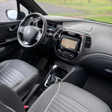 RENAULT Captur 1.6 16V 4P FLEX SCE INTENSE X-TRONIC CVT, Foto 9