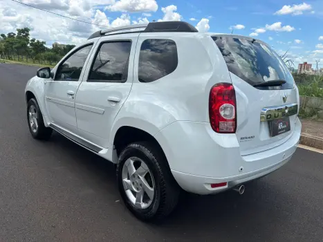 RENAULT Duster 2.0 16V 4P FLEX DYNAMIQUE AUTOM�TICO, Foto 4