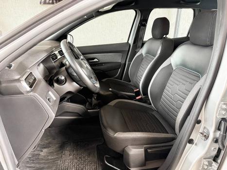 RENAULT Duster , Foto 4