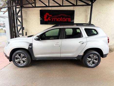 RENAULT Duster , Foto 11
