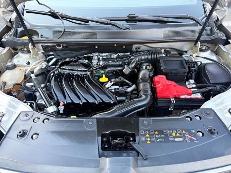 RENAULT Duster , Foto 10