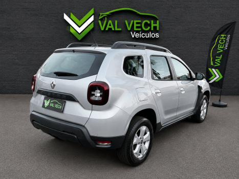 RENAULT Duster , Foto 15